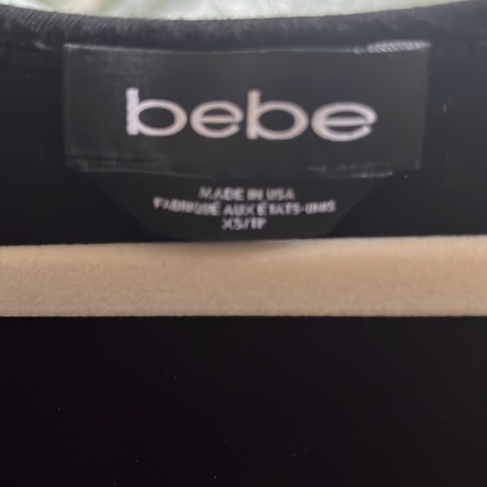 Bebe High-Slit Shirt - Picture 4 of 4